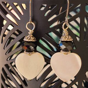 🌟White Mother O Pearl Heart ER 🌟